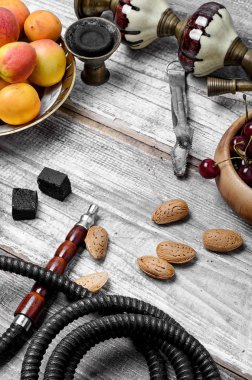 Nargile ile natürmort