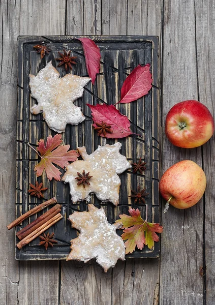クッキーや秋りんご — ストック写真