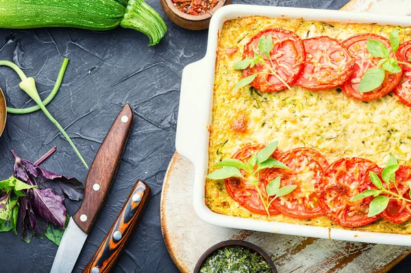 Eet Smakelijk Groente Ovenschotel Met Courgette Tomaat — Stockfoto