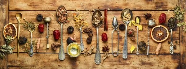 Set Dried Healing Herbs Plants Dry Tea Leaf Herbal Medicine — Stock Photo, Image