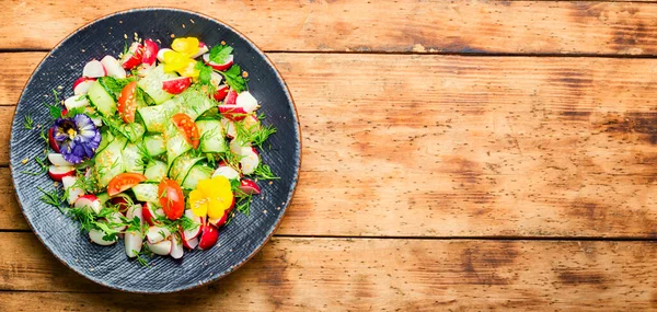 야채와 수있는 샐러드 다이어트 — 스톡 사진