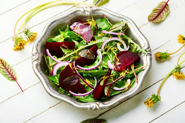 Salada Vegetariana Verde Feita Beterrabas Greens Vegan Menu Mixed Ervas — Fotografia de Stock
