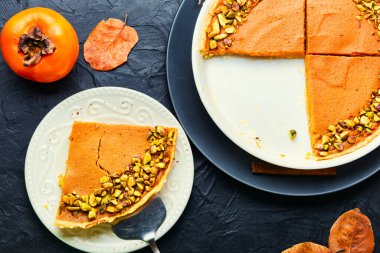 Taze ev yapımı kabak turtası. Balkabağı turtası.