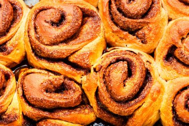 Nefis tarçınlı rulo. Ev yapımı tarçınlı. İştah açıcı çörekler. Yemek geçmişi.