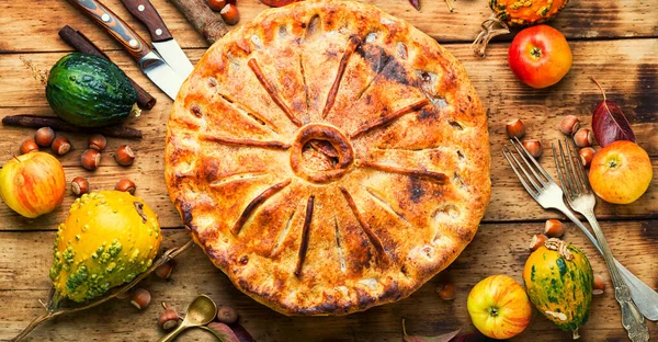 Солодкий Осінній Десерт Домашній Осінній Яблучний Пиріг — стокове фото