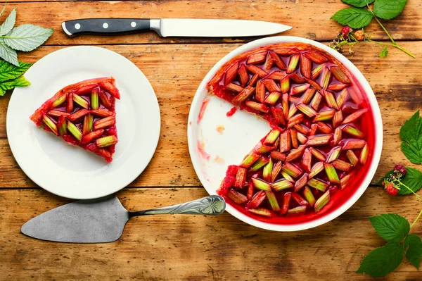 Seasonal Pie Cake Rhubarb Stalks Raspberries Summer Sweet Dessert — Stock Photo, Image