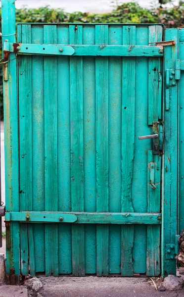 Vecchia porta in legno — Foto Stock