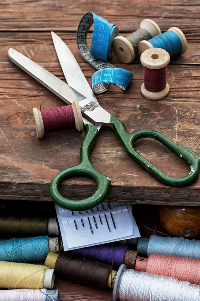 Draden van verschillende types, kleuren — Stockfoto