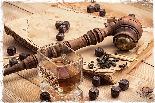 Men's set of pipe whiskey vintage style — Stock Photo, Image