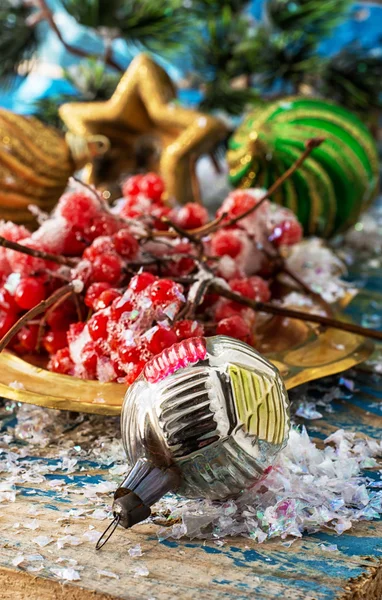 Kalina e decorações de Natal — Fotografia de Stock