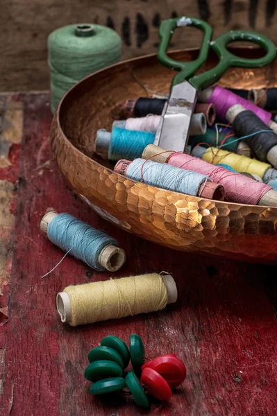 Sewing threads — Stock Photo, Image