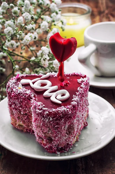 El postre para la fiesta el día de San Valentín —  Fotos de Stock