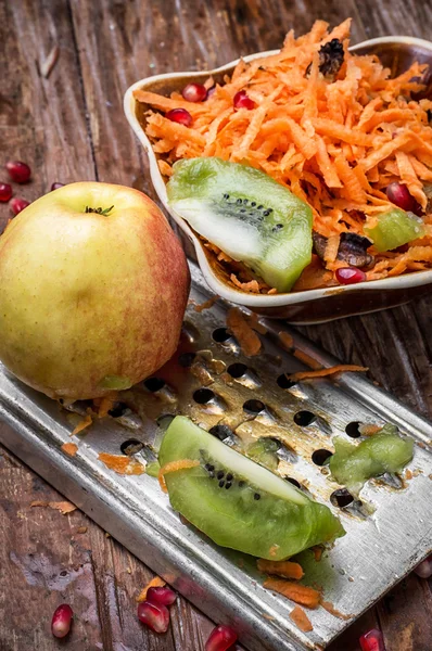 Kokende fruktsalat – stockfoto