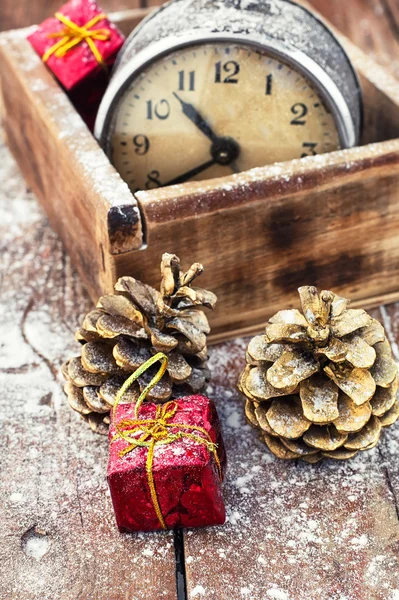 Retro arrangement for Christmas with an old alarm clock — Stock Photo, Image