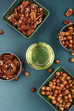 Aromatik taze fındık yağı, fındık ve ceviz yağı..