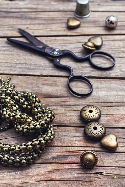 Jewelry and chain — Stock Photo, Image