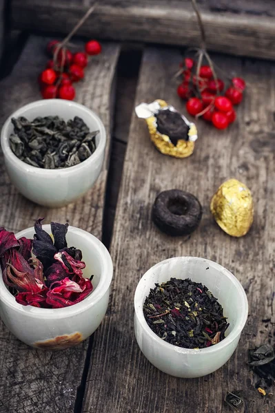 Varieties of tea — Stock Photo, Image