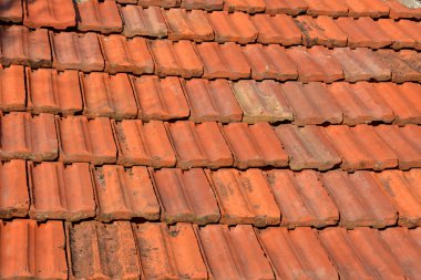 eski kırmızı doku kiremit