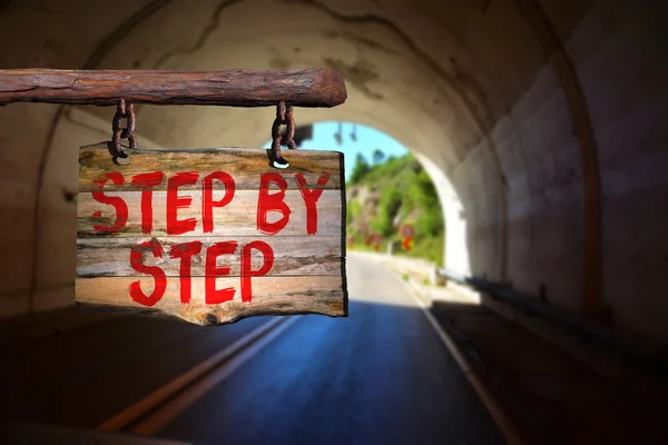 Schritt für Schritt Motivationszeichen — Stockfoto