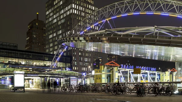 Rotterdam metro station — Stockfoto