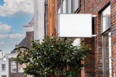 Dikdörtgen kare mağaza tabela modellemesi