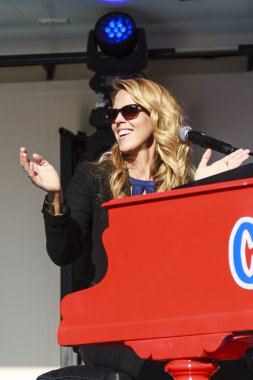 Canlı Sahne Alanı'nda eğlenceli