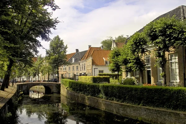 Canale che attraversa Amersfoort, Olanda — Foto Stock