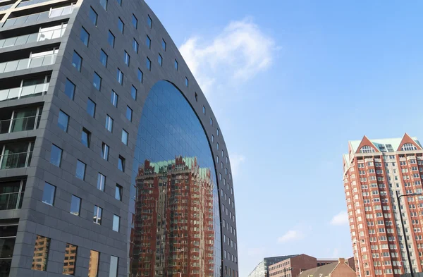 Markthal 반영 로열티 프리 스톡 이미지