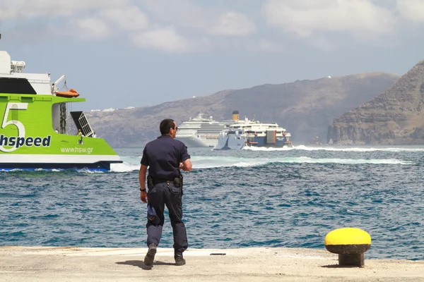 Mer de Santorin occupée Photos De Stock Libres De Droits