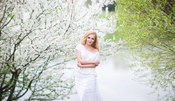 Blondy girl in white dress — Stock Photo, Image