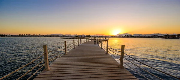 Molo Legno Sul Mar Rosso Hurghada Tramonto Veduta Del Lungomare — Foto Stock