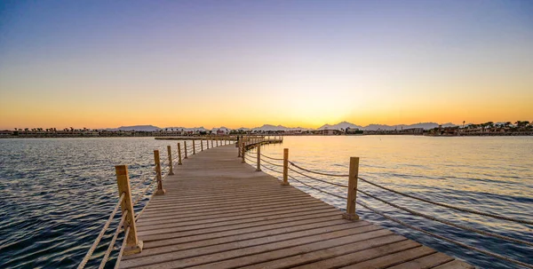 Muelle Madera Mar Rojo Hurghada Atardecer Vista Del Paseo Marítimo — Foto de Stock