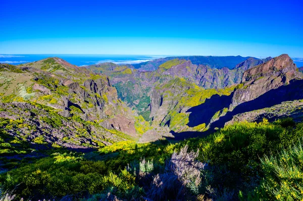 Krásný Výhled Hory Pico Arieiro Turistická Stezka Pico Ruivo Tropickém — Stock fotografie