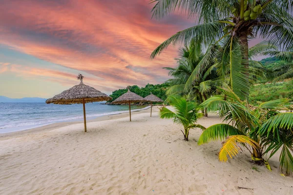 Tien Beach Paradijselijke Strand Aan Tropische Kust Nang Reisbestemming Vietnam — Stockfoto