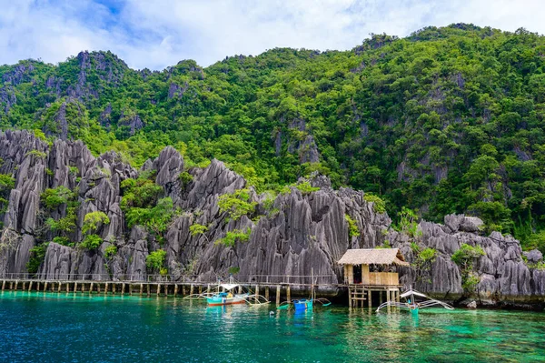 Twin Lagoon Paradisön Med Skarpa Kalksten Tropiskt Resmål Coron Palawan — Stockfoto