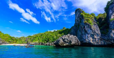 Nui Plajı Cennet Koyu - Koh Phi Phi Don Adası Krabi, Tayland - Tropikal seyahat noktası