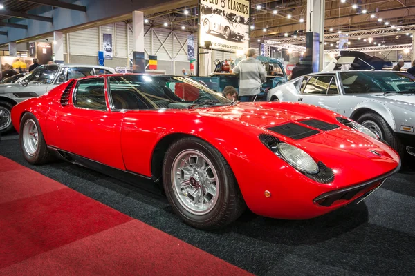 Sports car Lamborghini Miura P400S. — Stock Photo, Image