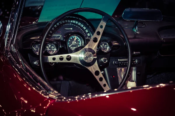 Cabin of a sports car Chevrolet Corvette (C1), 1960 — ストック写真