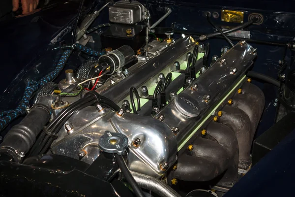 Engine of sports car Jaguar XK120 — Stock fotografie