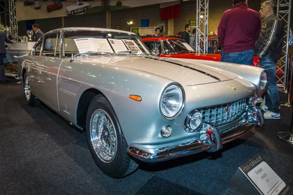 Sports car Ferrari 250 GT/E, 1962 — Stock fotografie