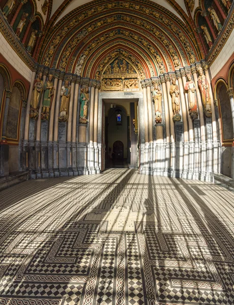 Interior of Basilica of St. Servatius. — Stock Photo, Image