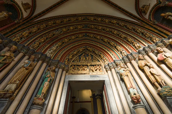 Interno della Basilica di San Servazio . — Foto Stock