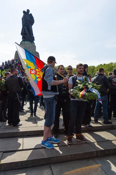 Victory Day (9 May) in Treptower Park. Berlin, Germany — Stock Photo, Image