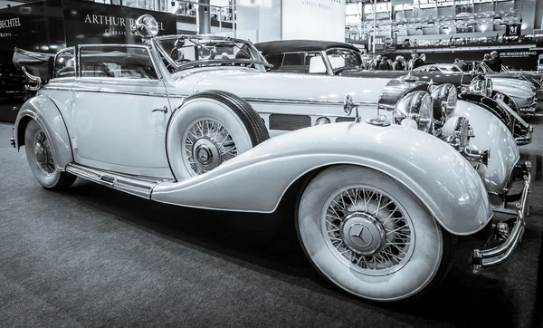 Vintage car Mercedes-Benz 540K (W24), 1938. — Stock Photo, Image