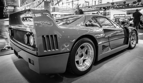 Sports car Ferrari F40, 1989. — Stock Photo, Image