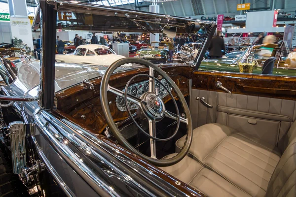 Kabine des Luxusautos Mercedes-Benz 770k Cabriolet d (w07), 1931 — Stockfoto