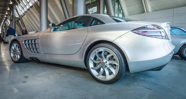 Grand Tourer auto Mercedes-Benz SLR McLaren, 2006. — Stockfoto