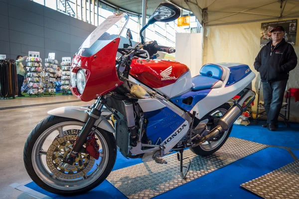 Motocykl sportowy Honda Vfr400r, 1991 — Zdjęcie stockowe