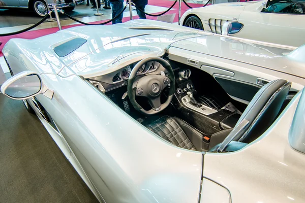 Cabin of grand tourer car Mercedes-Benz SLR Stirling Moss (limited edition, 75 vehicles), 2009 — Stock Photo, Image