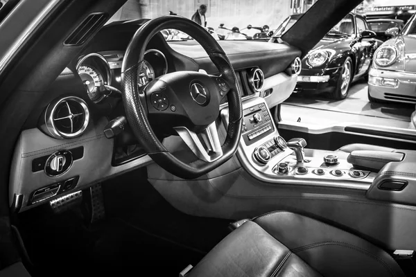 Cabin of supercar Mercedes-Benz SLS AMG 6,3 Coupe, 2010 — Stock Photo, Image